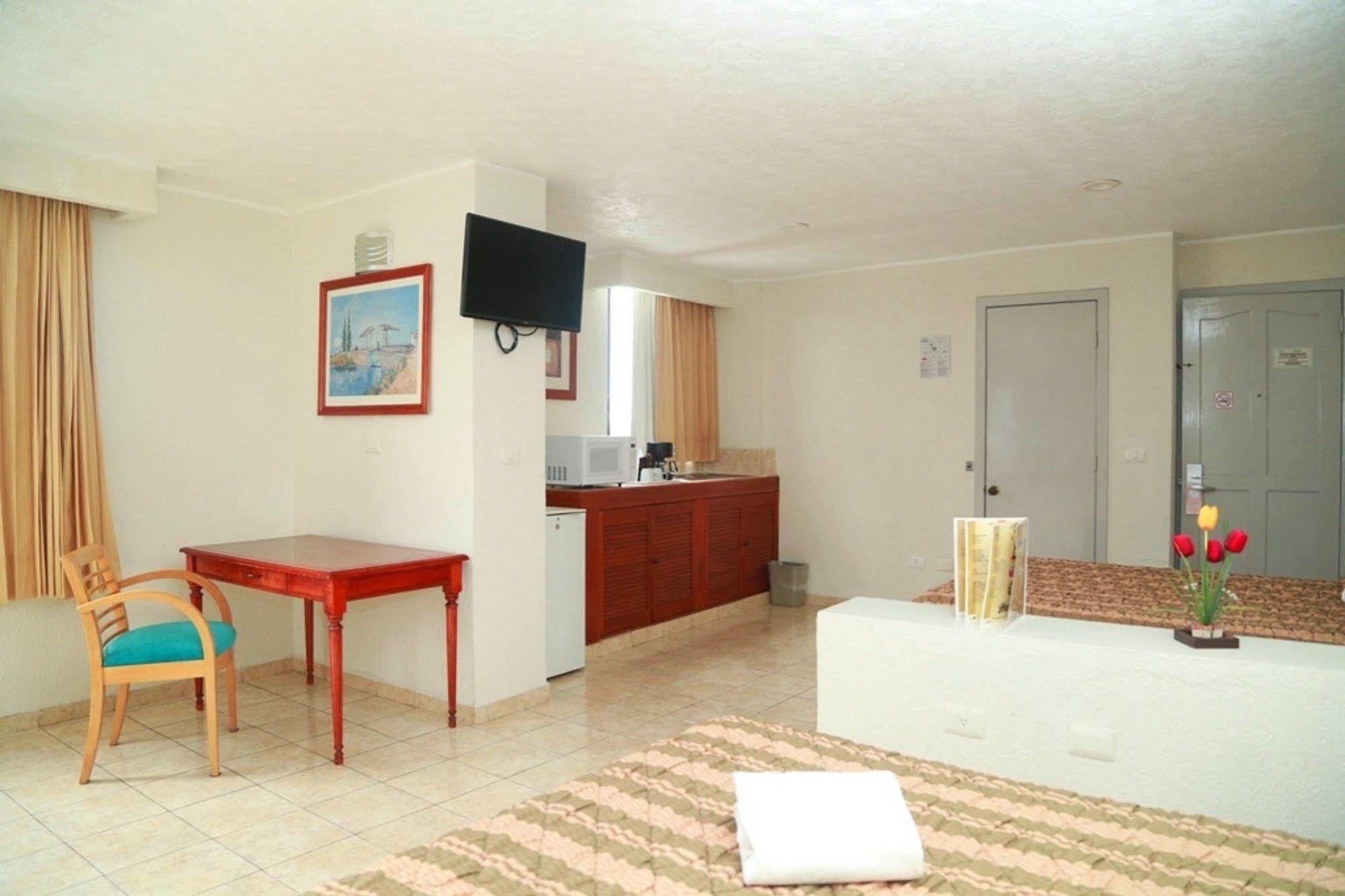 Hotel & Suites Real Del Lago Villahermosa Eksteriør bilde